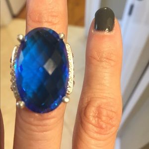 David Yurman blue topaz ring